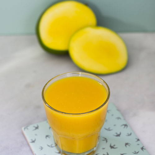 mango healthy smoothie for kids